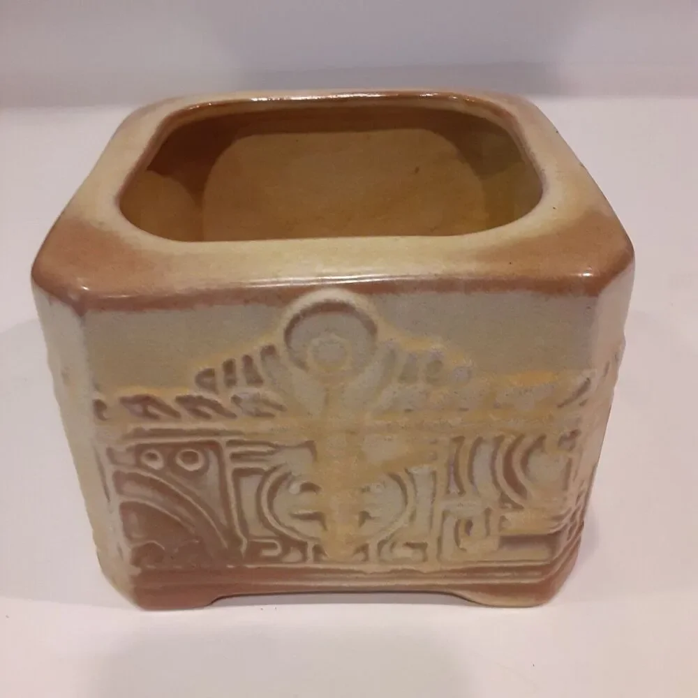Vintage Frankoma #24G Planter Buckskin Tan Pictograph
